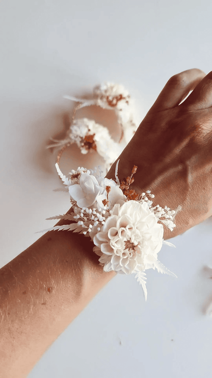 Bracelet jonc fleuri personnalisable